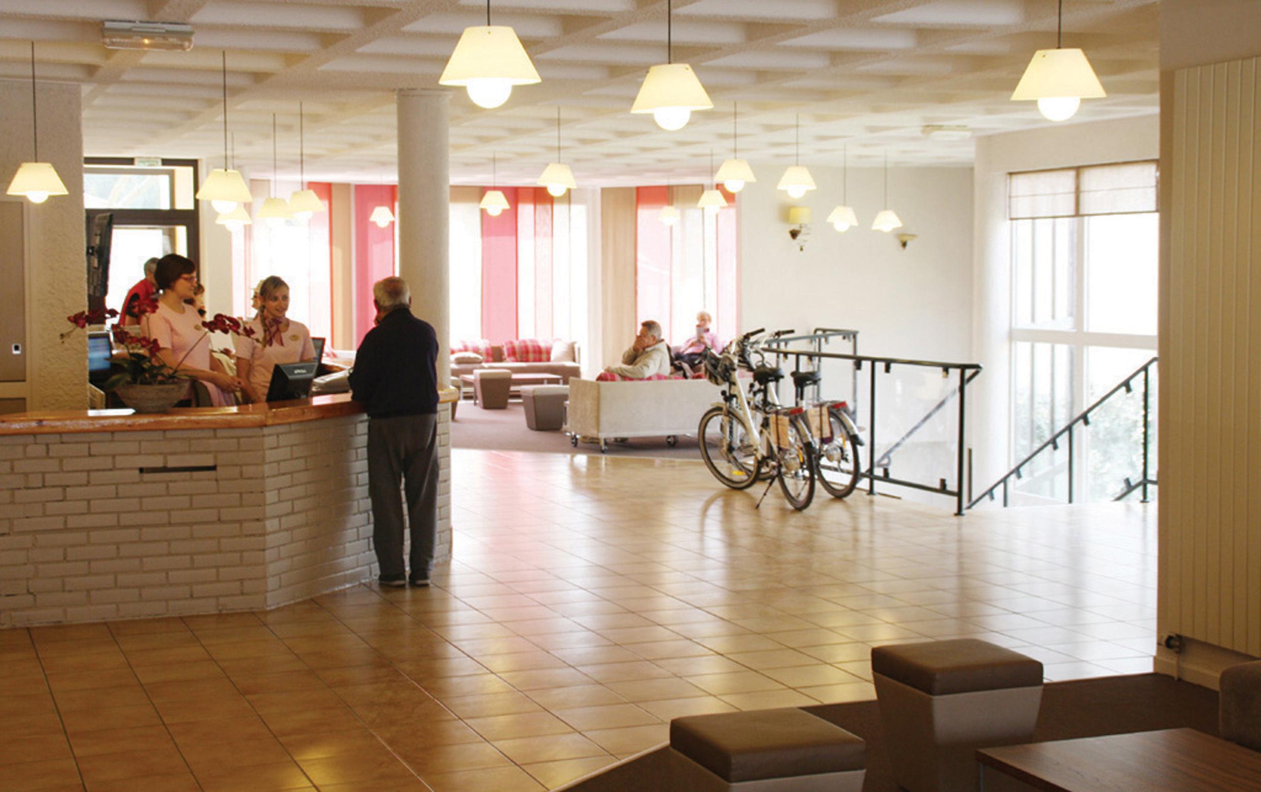 Club Vacances Bleues Domaine De Chateau Laval Greoux-les-Bains Luaran gambar